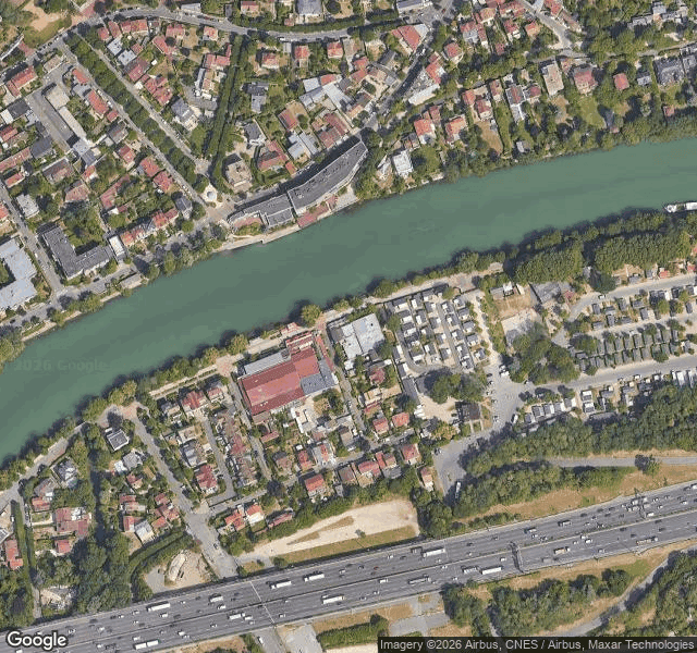 Guinguette — lieu abandonné à 