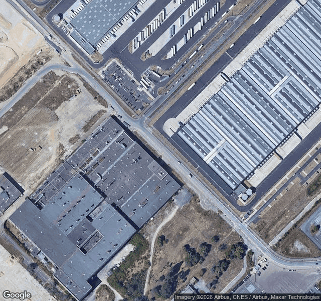 Usine X — lieu abandonné à 