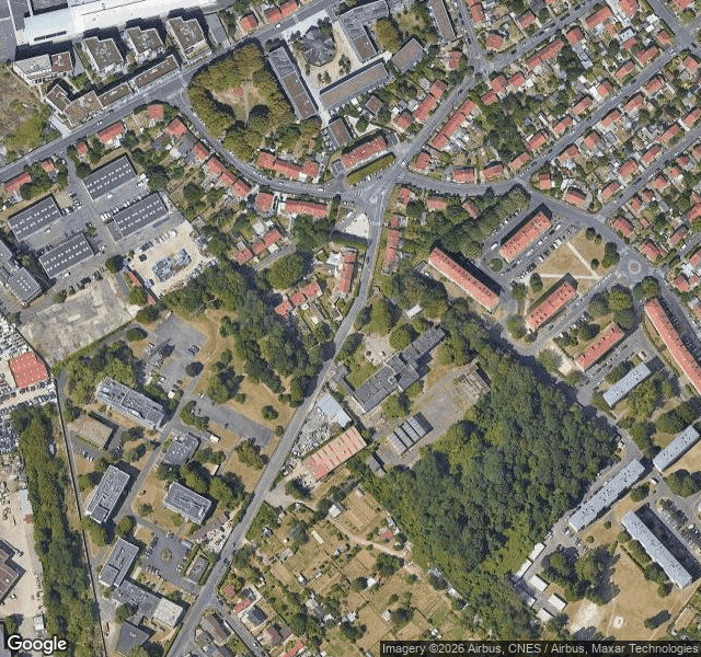 Laboratoire CNRS — lieu abandonné à 