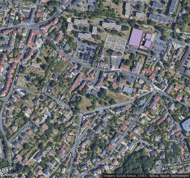 Centre de loisirs — lieu abandonné à 