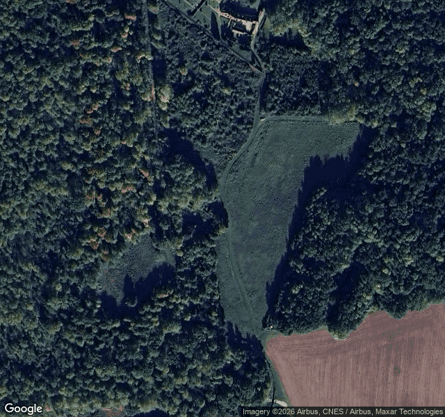 House — lieu abandonné à 