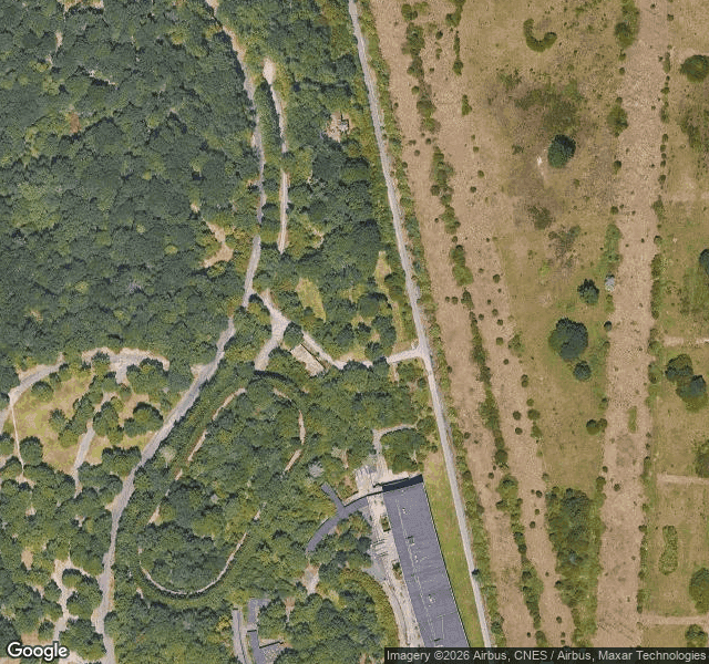 Hippodrome abandonnée — lieu abandonné à 