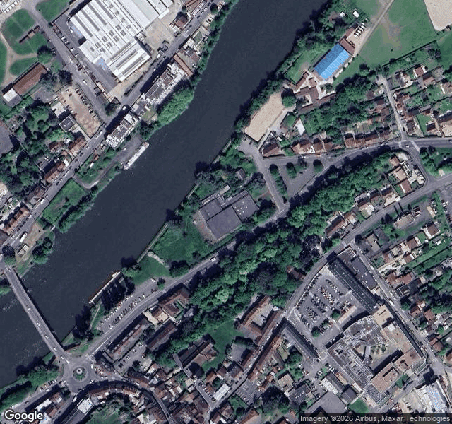 Piscine Perrine — lieu abandonné à 